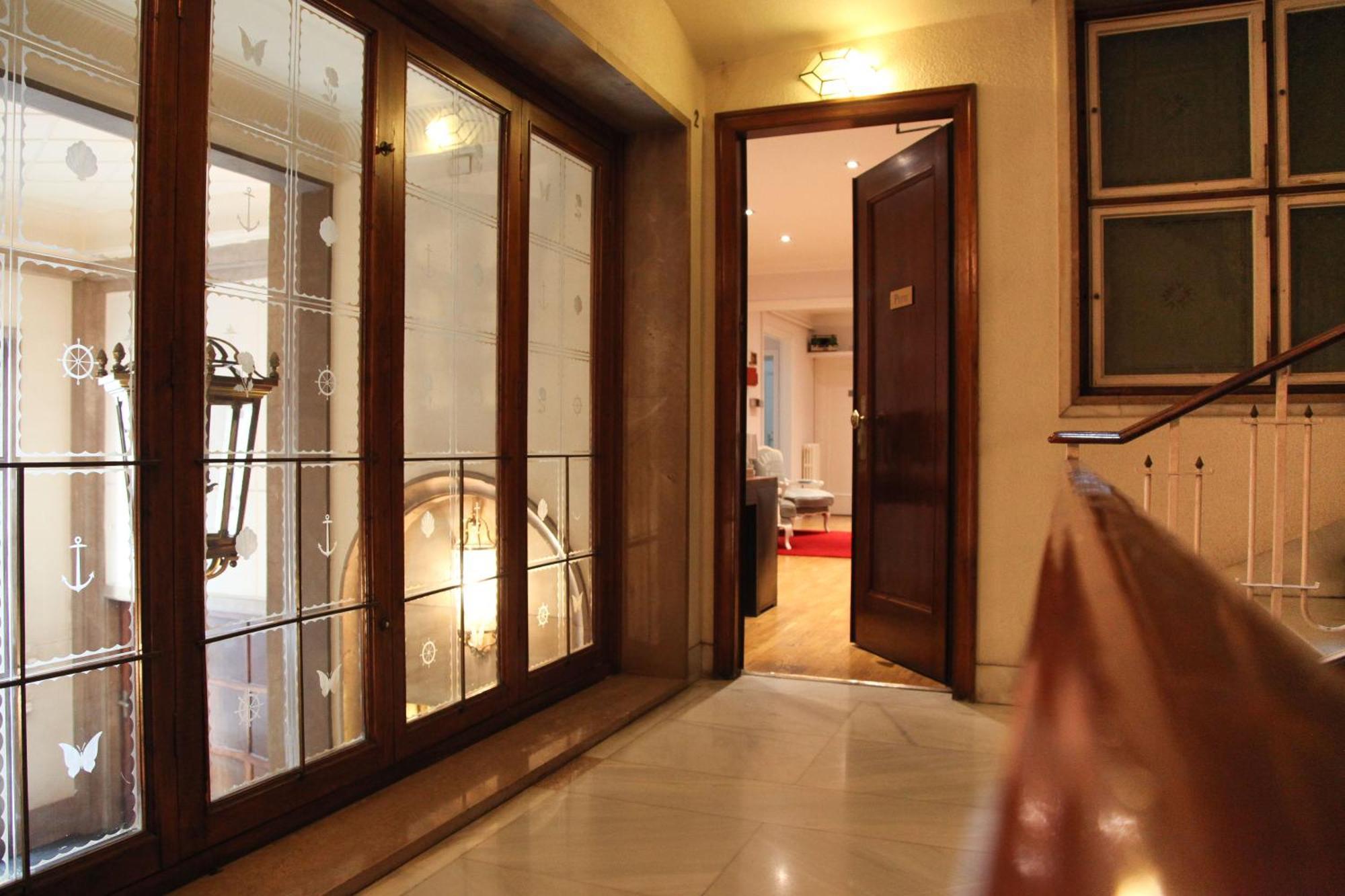 Petit Hotel Barcelona Ngoại thất bức ảnh