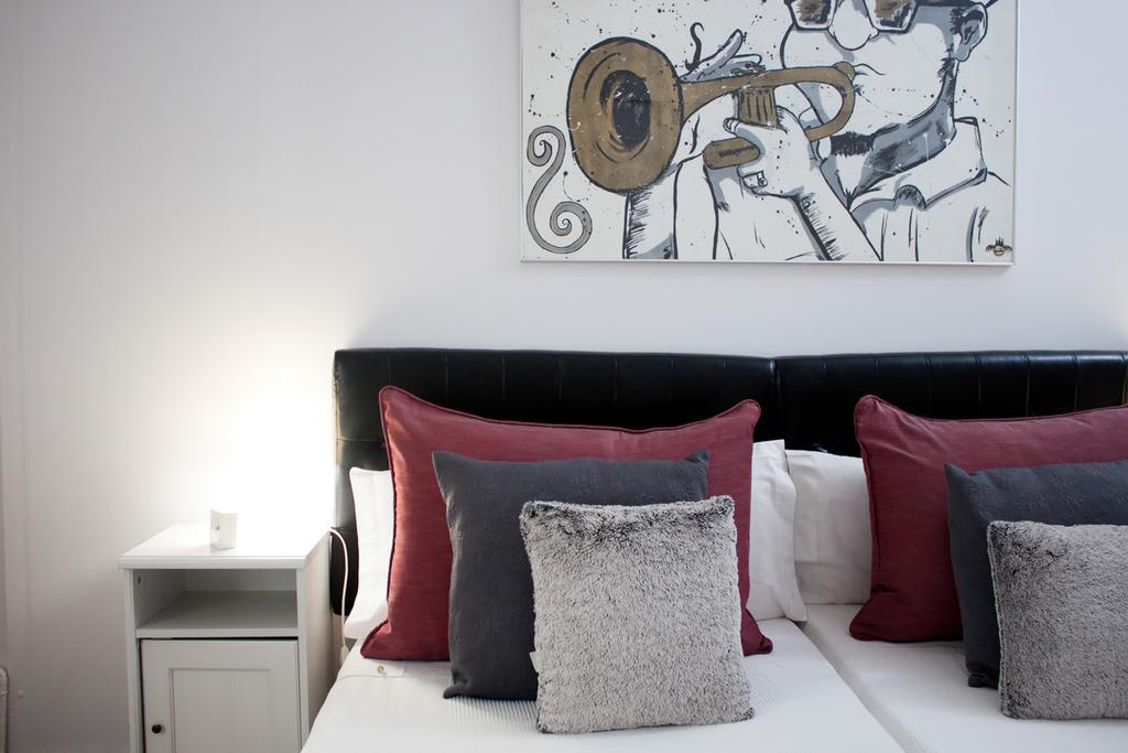 Petit Hotel Barcelona Ngoại thất bức ảnh