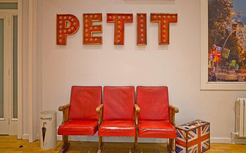Petit Hotel Barcelona Ngoại thất bức ảnh