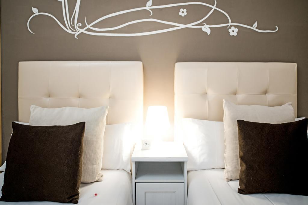 Petit Hotel Barcelona Ngoại thất bức ảnh