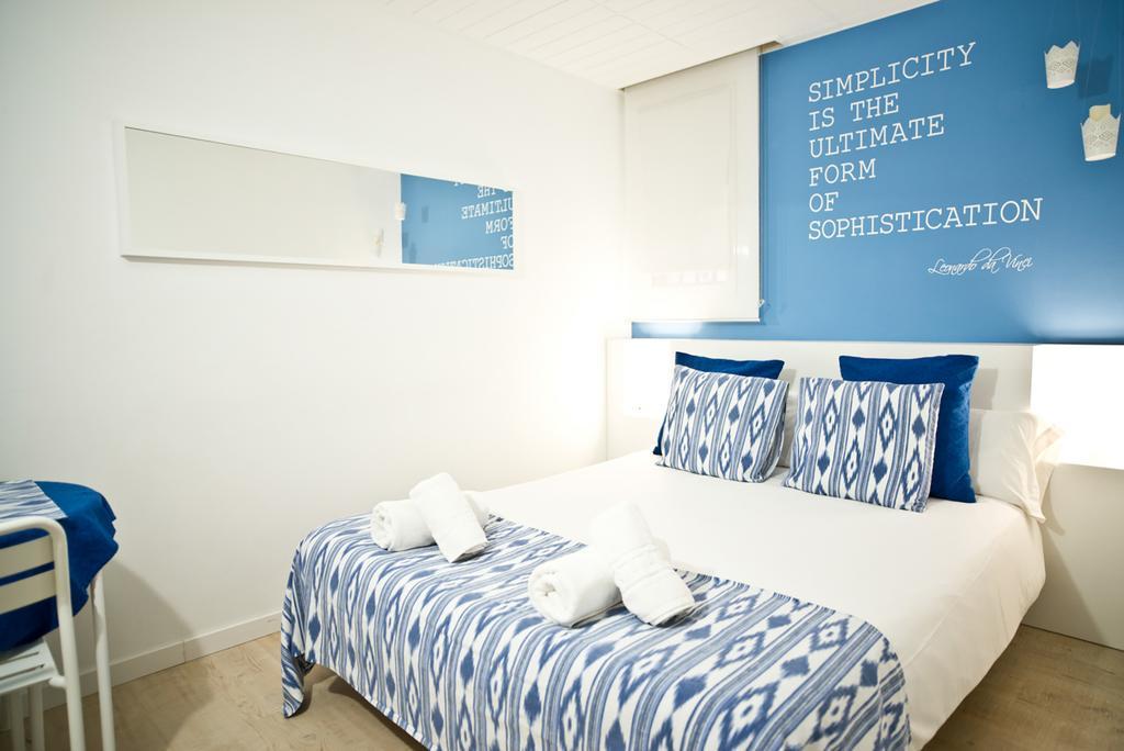 Petit Hotel Barcelona Ngoại thất bức ảnh