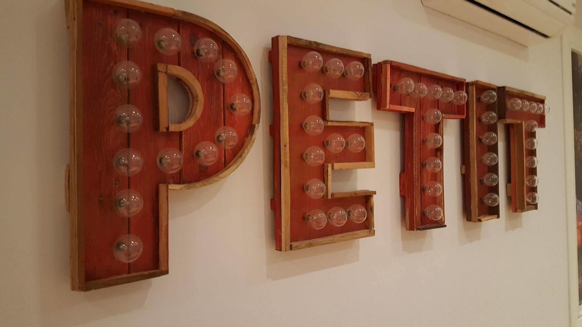 Petit Hotel Barcelona Ngoại thất bức ảnh