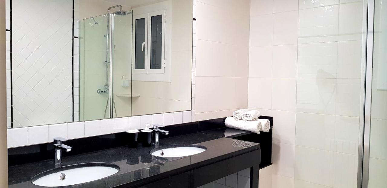 Petit Hotel Barcelona Ngoại thất bức ảnh