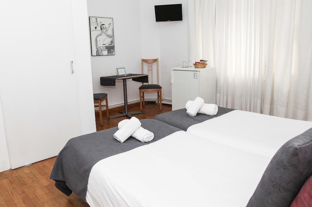 Petit Hotel Barcelona Ngoại thất bức ảnh